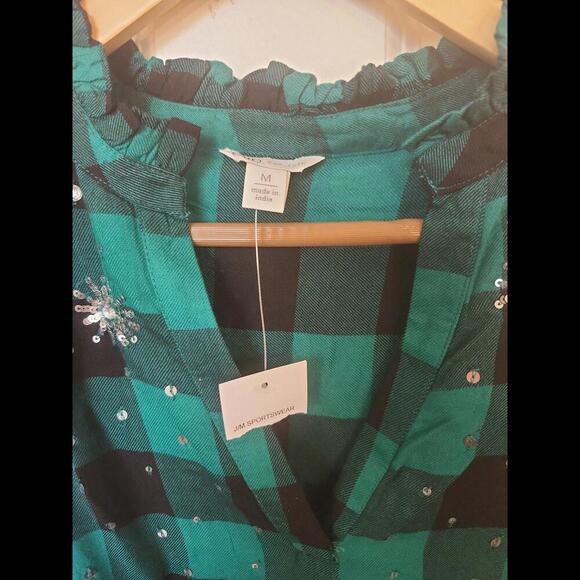 Cato‎ green plad shirt with snowflakes - Picture 2 of 2